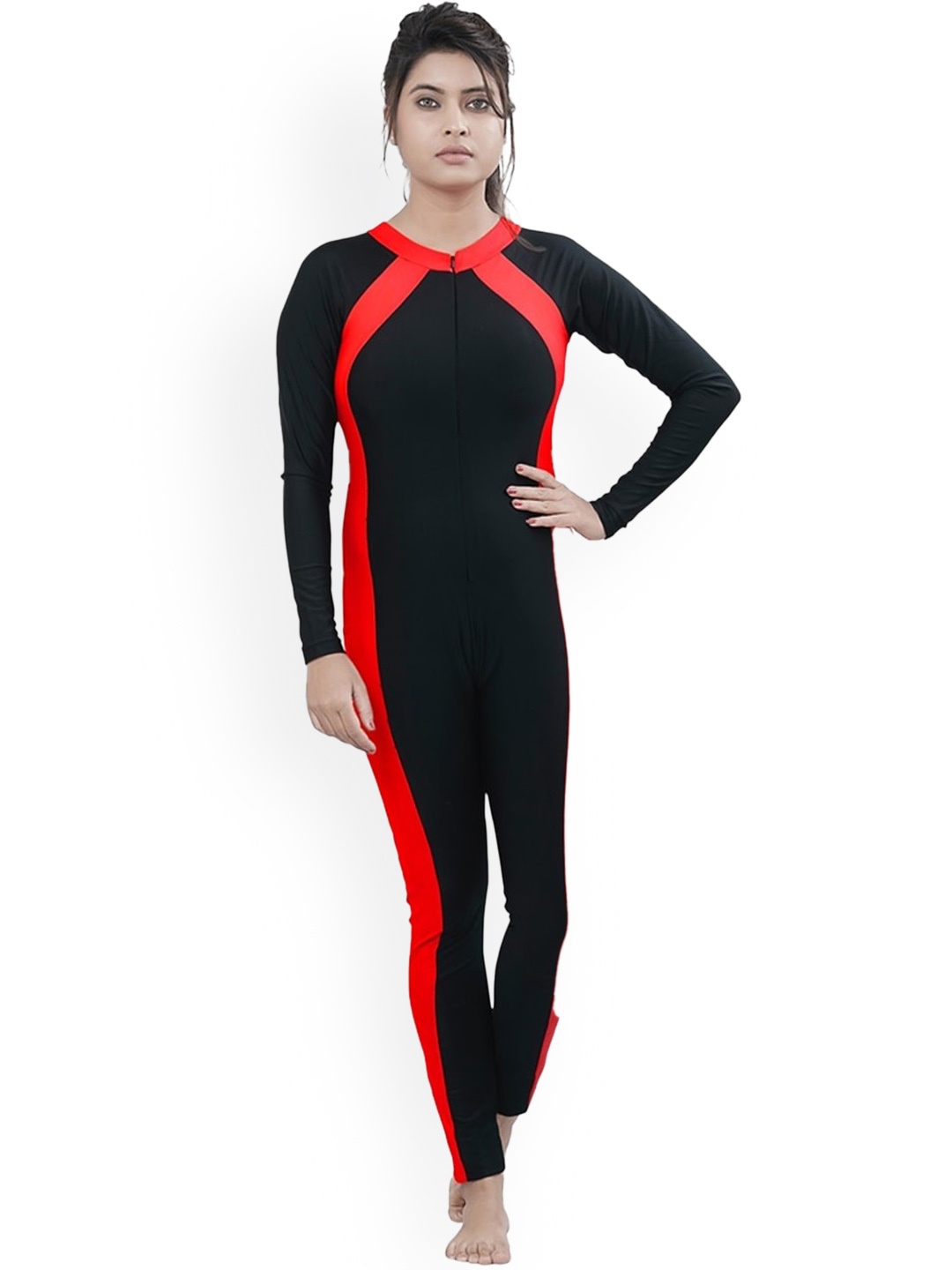 

Fiesta Clara Colourblocked Round Neck Swim Leg Suit, Black