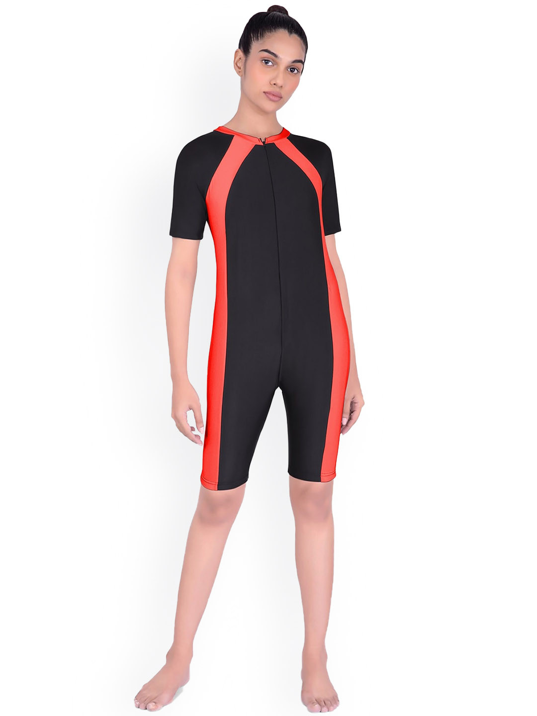 

Fiesta Clara Colourblocked Round Neck Swim Leg Suit, Black
