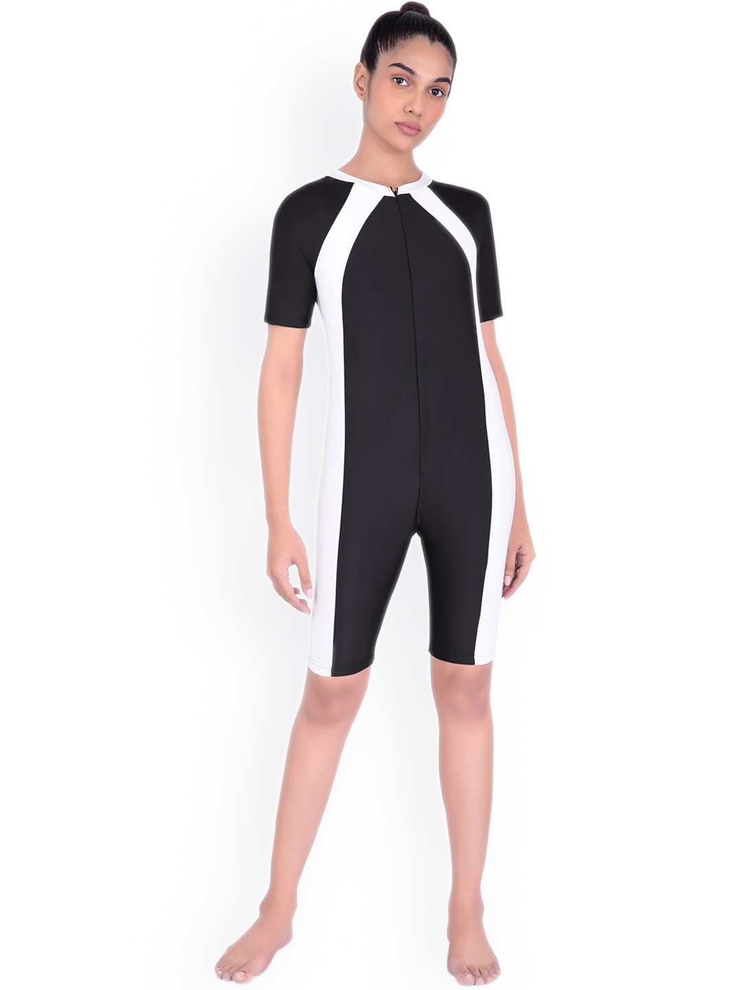 

Fiesta Clara Colourblocked Round Neck Swim Leg Suit, Black