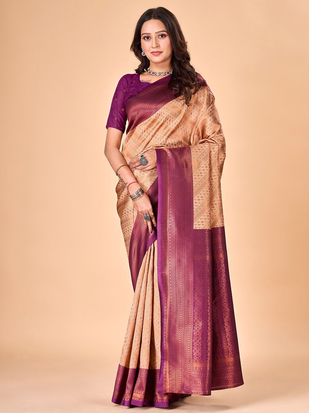

flaher Ethnic Motifs Woven Design Zari Banarasi Saree, Cream