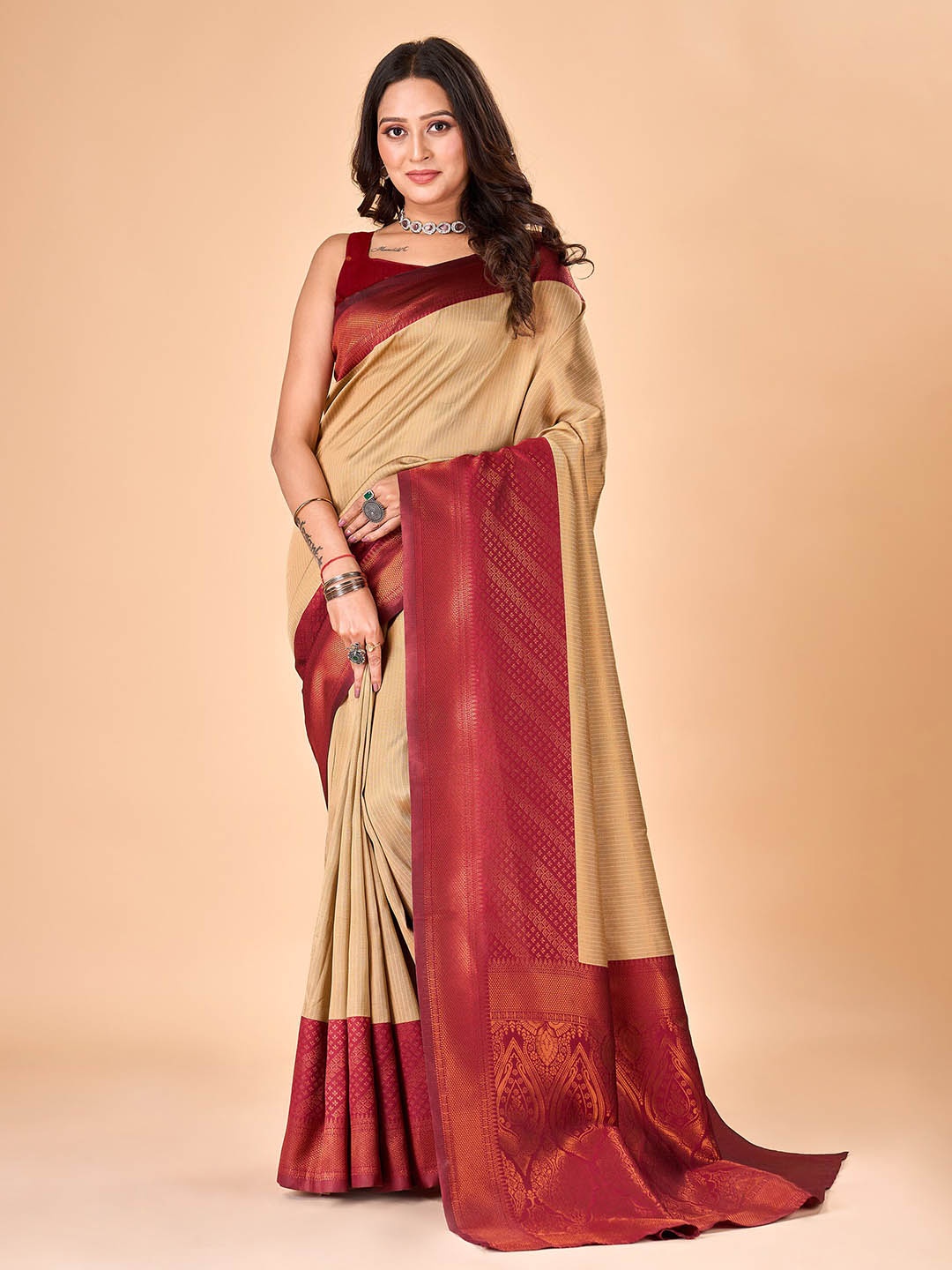 

flaher Striped Zari Pure Silk Kanjeevaram Saree, Cream