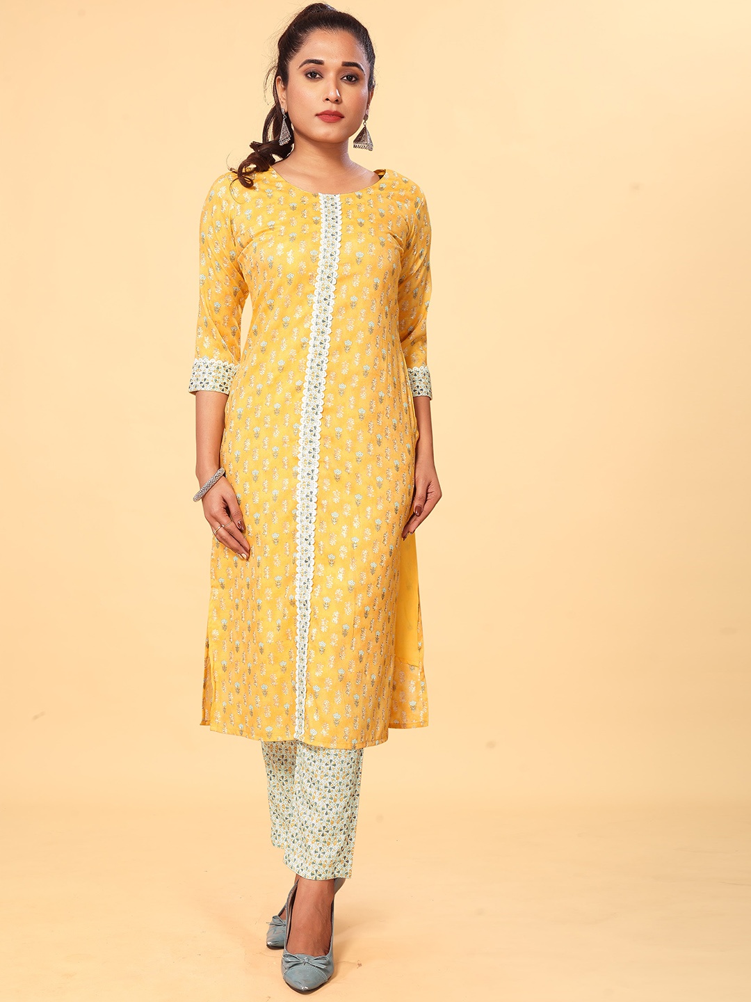 

ODD BY chansi TRENDZ Ethnic Motifs Printed Regular Kurta with Trousers, Yellow