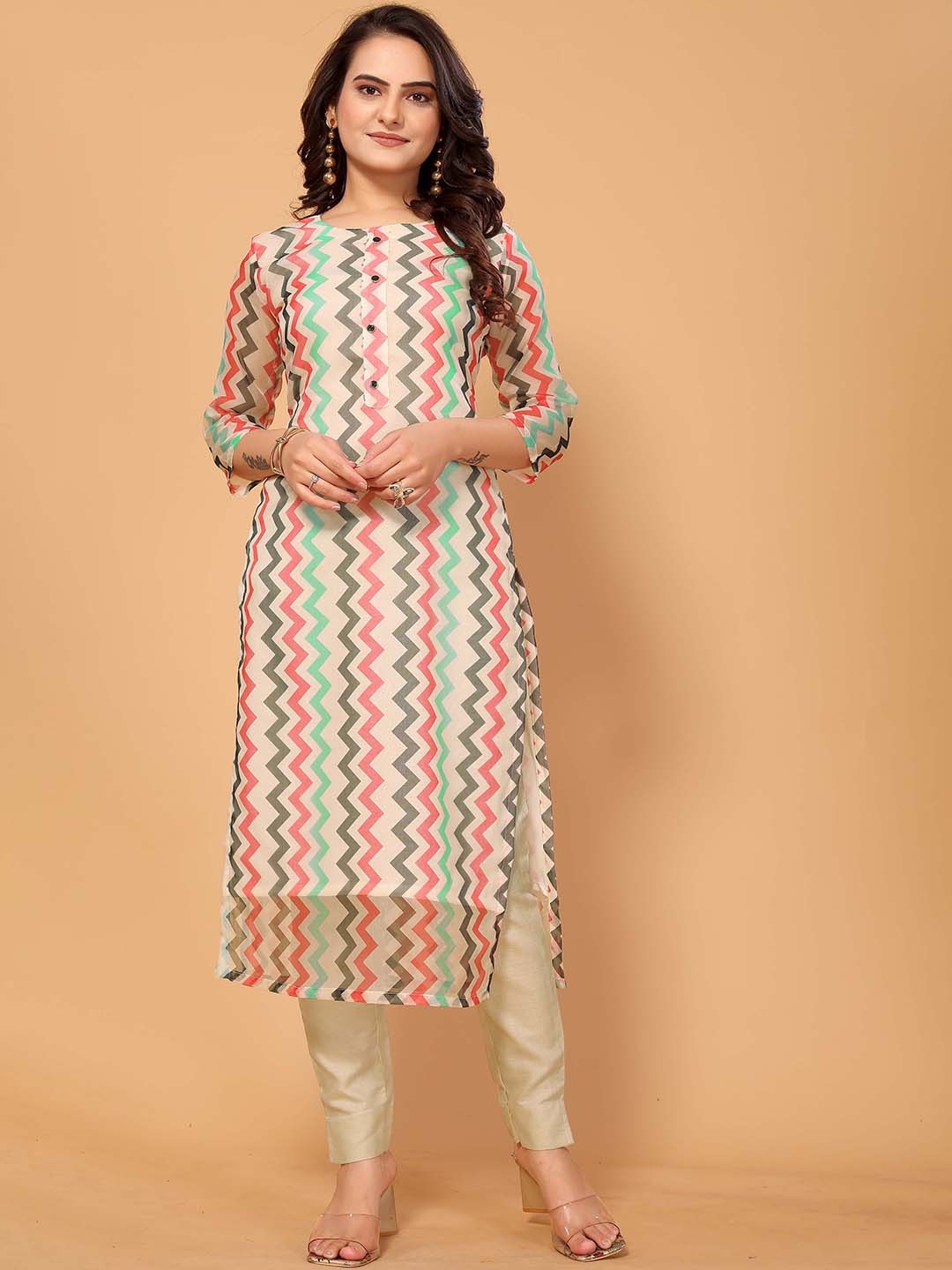 

ODD BY chansi TRENDZ Printed Round Neck Regular Kurta with Trousers, Green