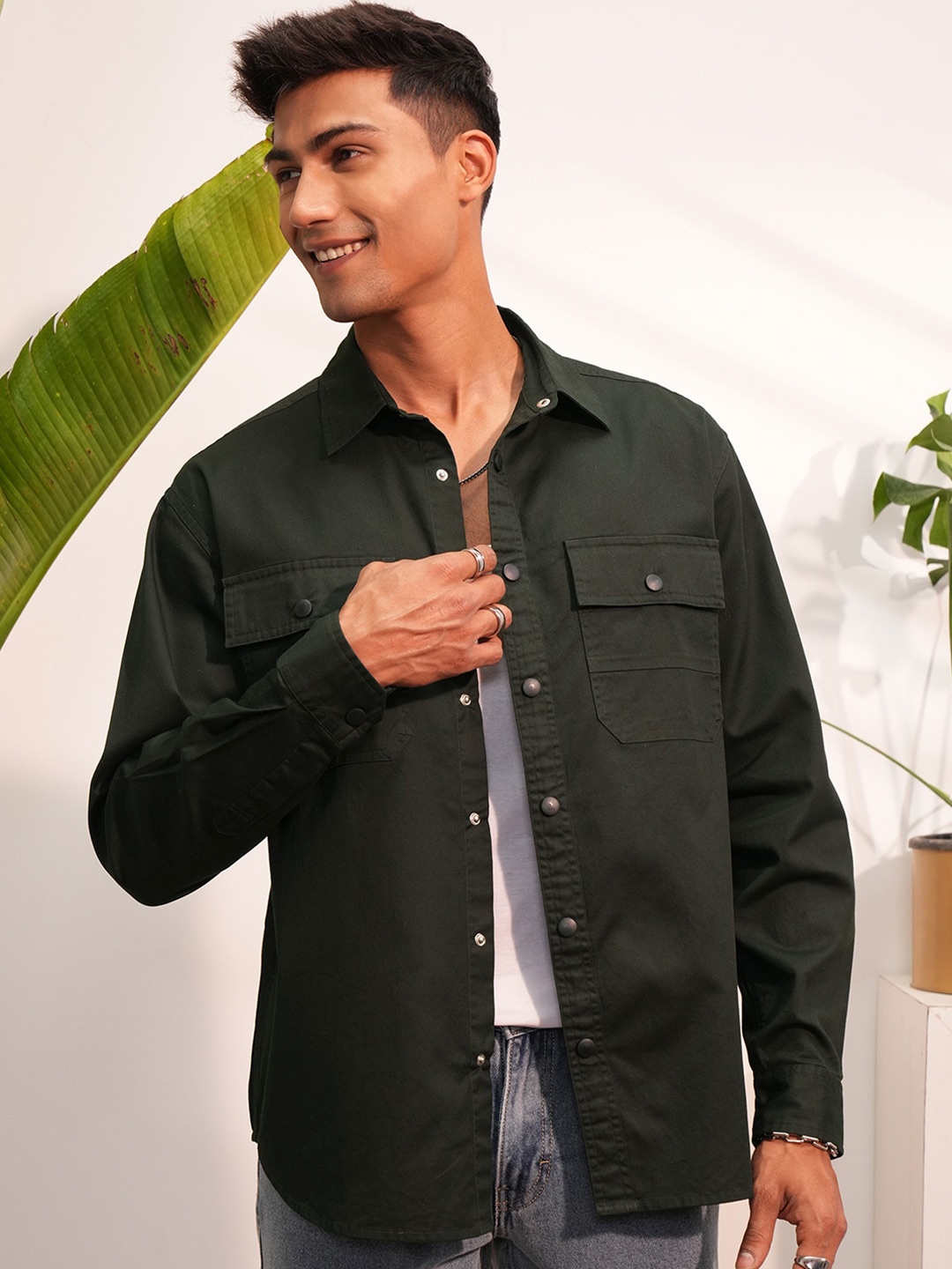 

LOCOMOTIVE Slim Fit Premium Textured Utility Pocket Cotton Overshirt, Olive