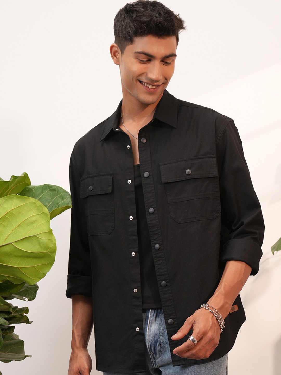 

LOCOMOTIVE Slim Fit Premium Textured Utility Pocket Cotton Overshirt, Black