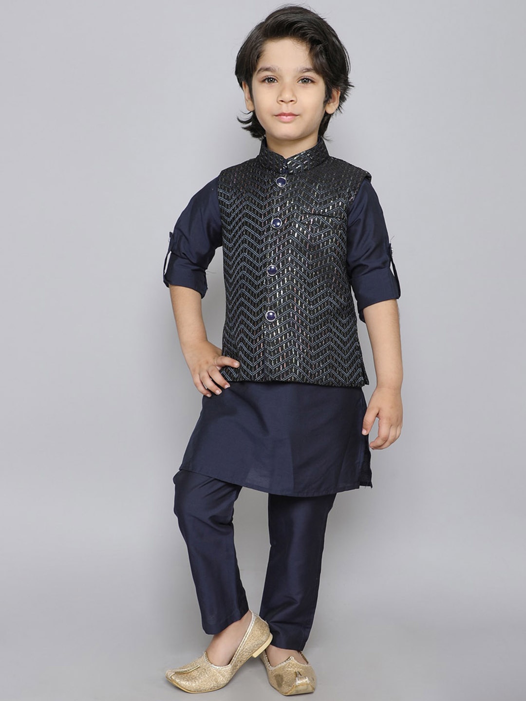 

Ministitch Boys Regular Mandarin Collar Sequinned Kurta with Trousers, Navy blue