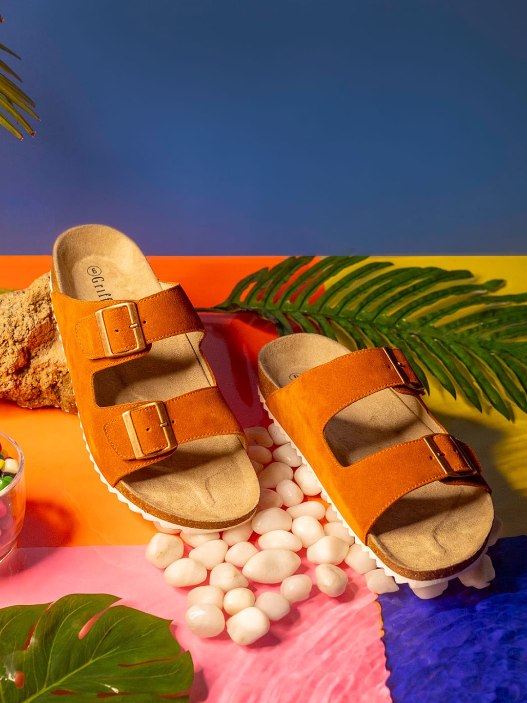 

GRIFFIN Buckle Detail Comfort Sandals, Orange