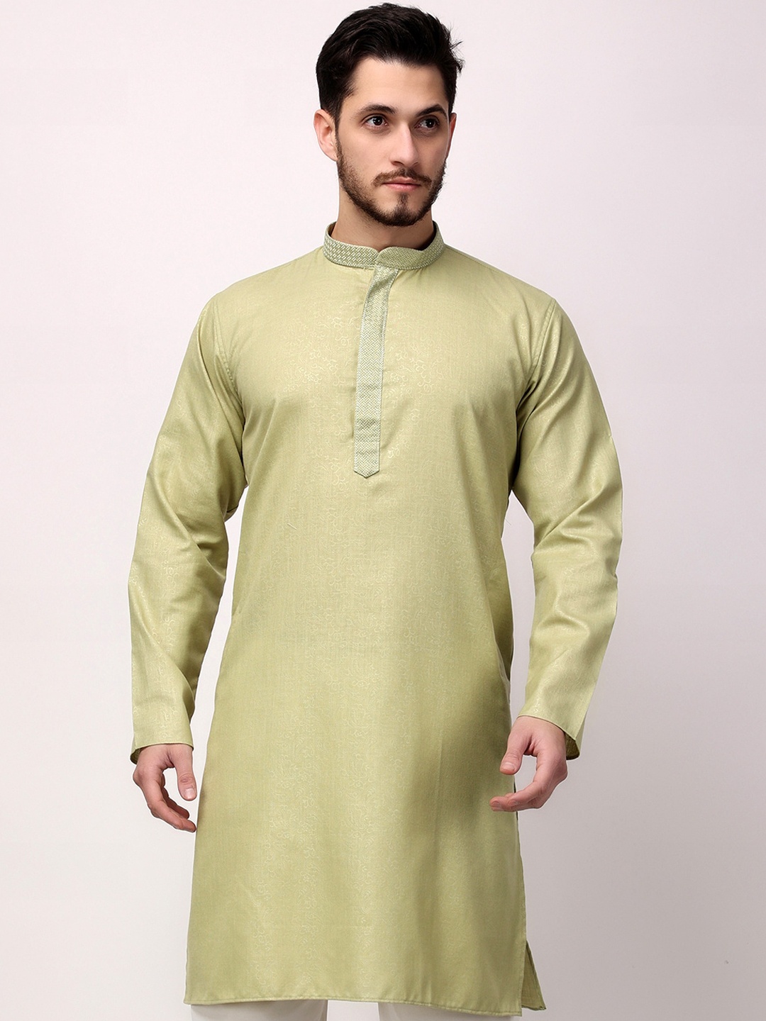 

ROYAL KURTA Yoke Design Thread Work Cotton Straight Kurta, Green