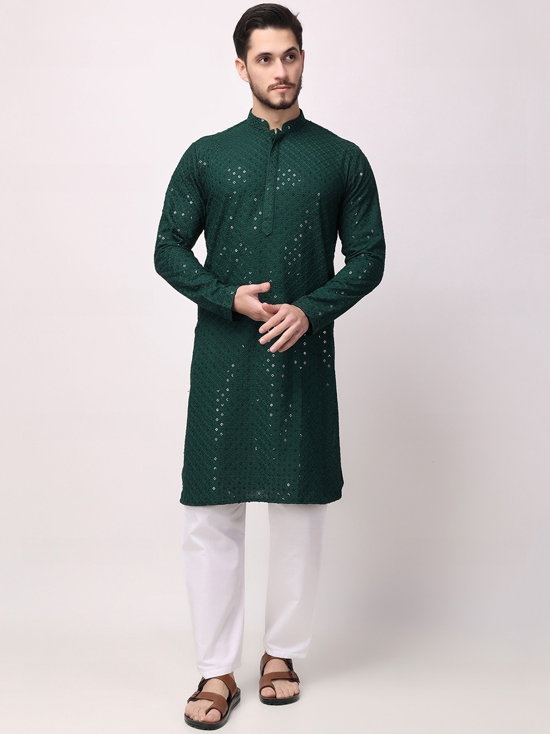 

ROYAL KURTA Ethnic Motifs Embroidered Sequinned Kurta with Trousers, Green