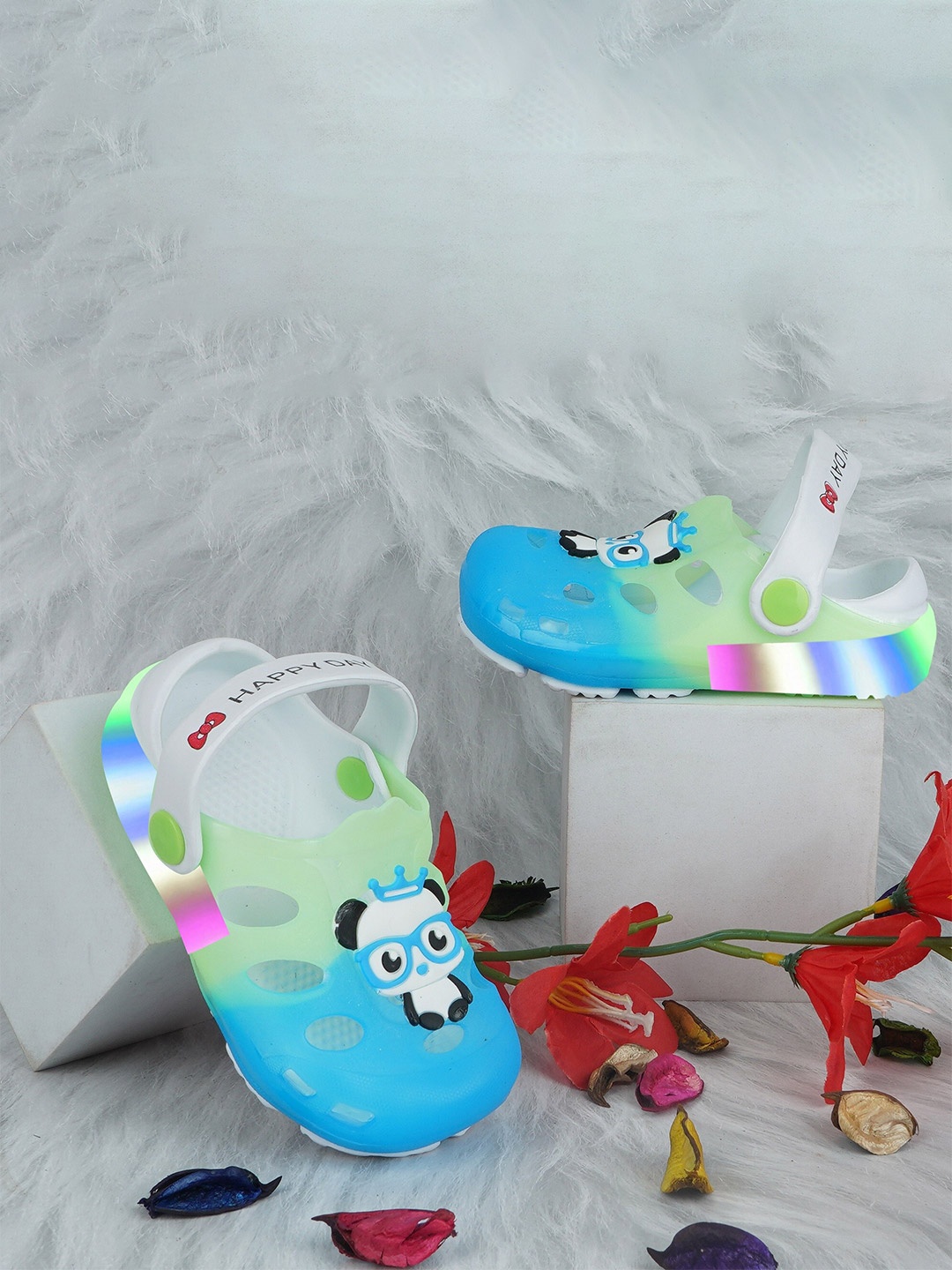 

BAESD Kids Panda Printed LED Croslite Clogs, Blue