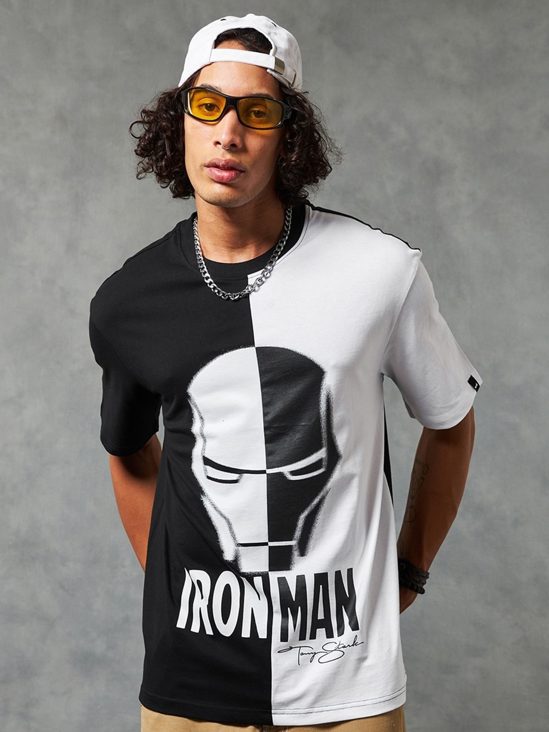 

Bewakoof Iron Man Printed Oversized Cotton T-shirt, Black