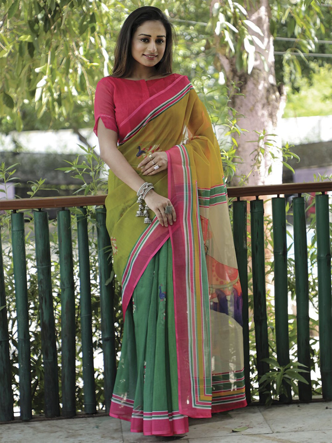 

Kalista Colourblocked Saree, Green