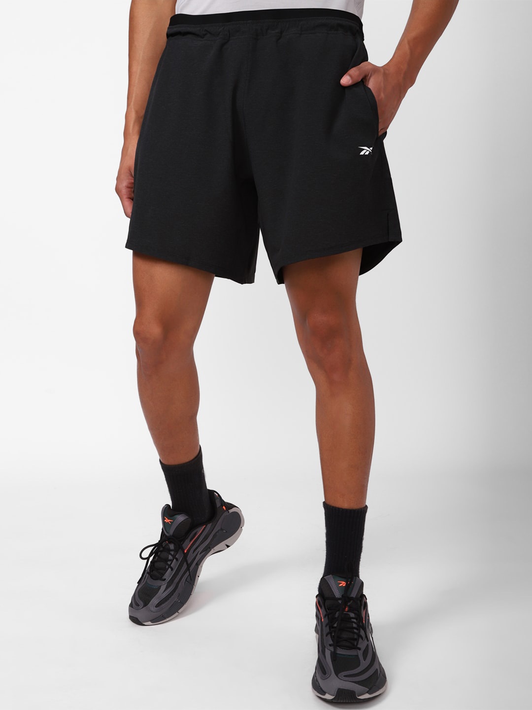 

Reebok Men Mid-Rise Fitness WOR Epic Shorts, Black