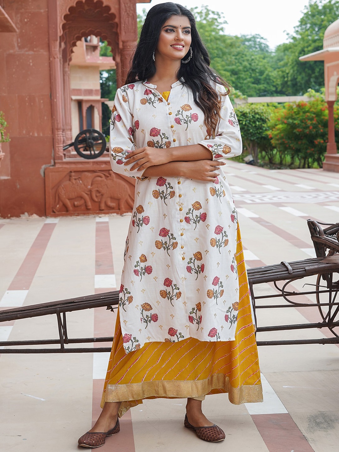 

all about you Floral Printed Liva Kurta With Skirt, White