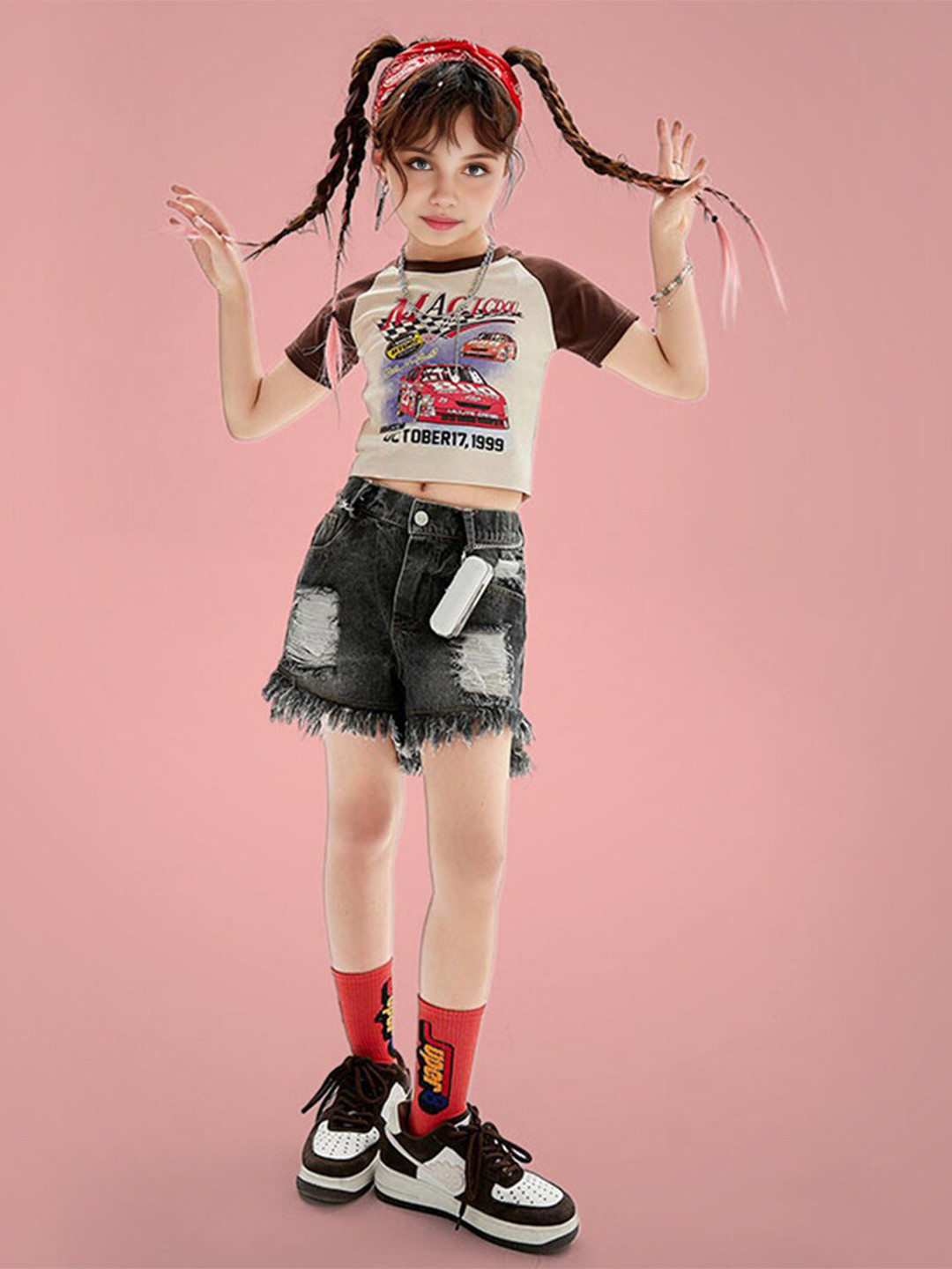 

INCLUD Girls Printed T-shirt with Denim Shorts, Beige