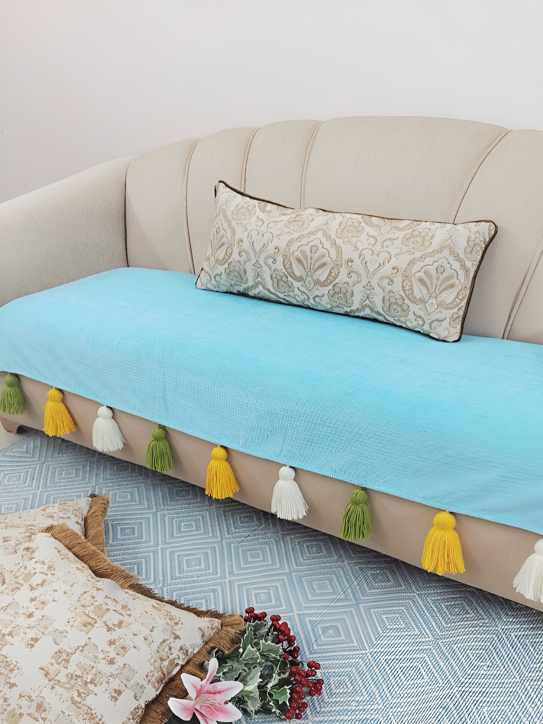 

THROWPILLOW Turquoise Blue & Yellow Anti Slip Tassels Sofa Cover