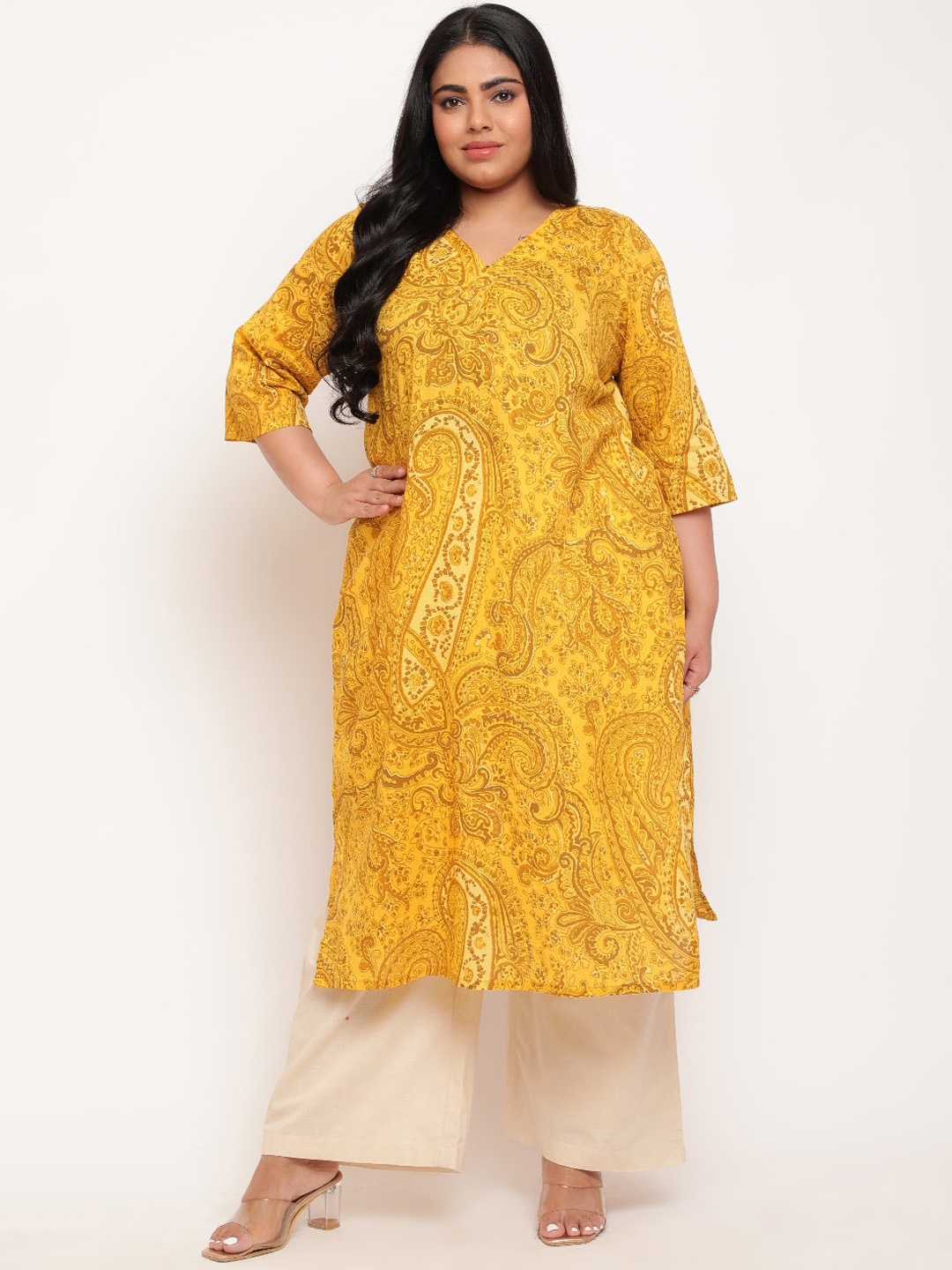 

Amydus Plus Size Paisley Printed V-Neck Cotton Straight Kurta, Yellow