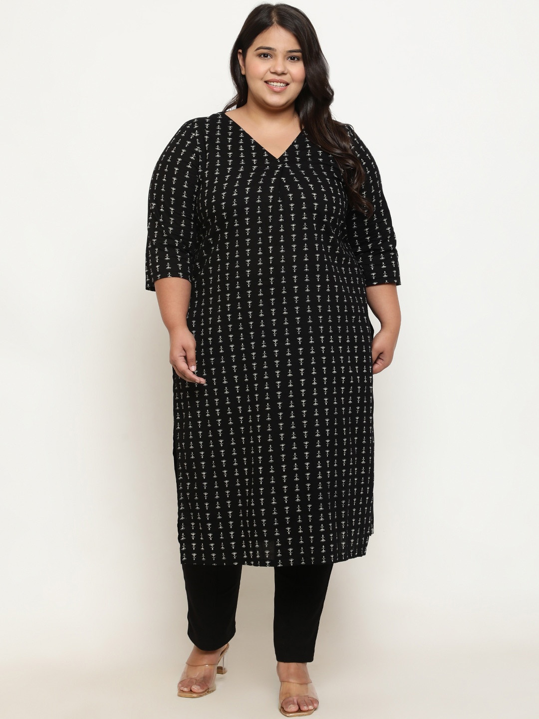 

Amydus Plus Size Ethnic Motifs Printed V-Neck Cotton Straight Kurta, Black