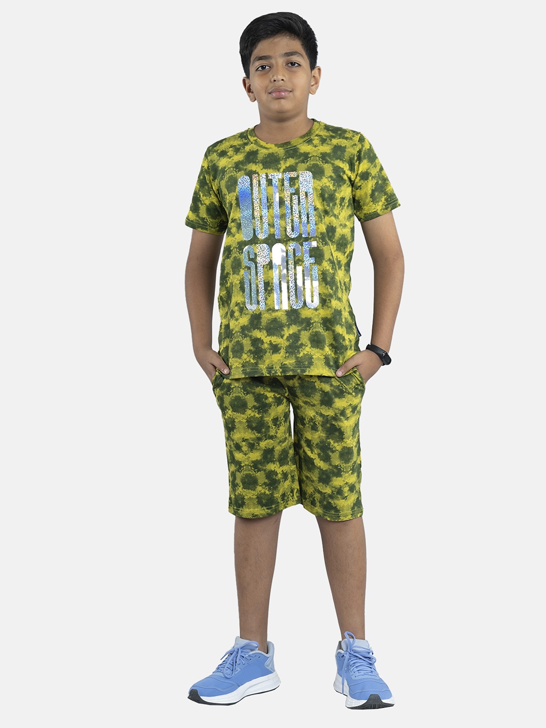 

KiddoPanti Boys Tie & Dyed Pure Cotton T-shirt with Shorts, Lime green