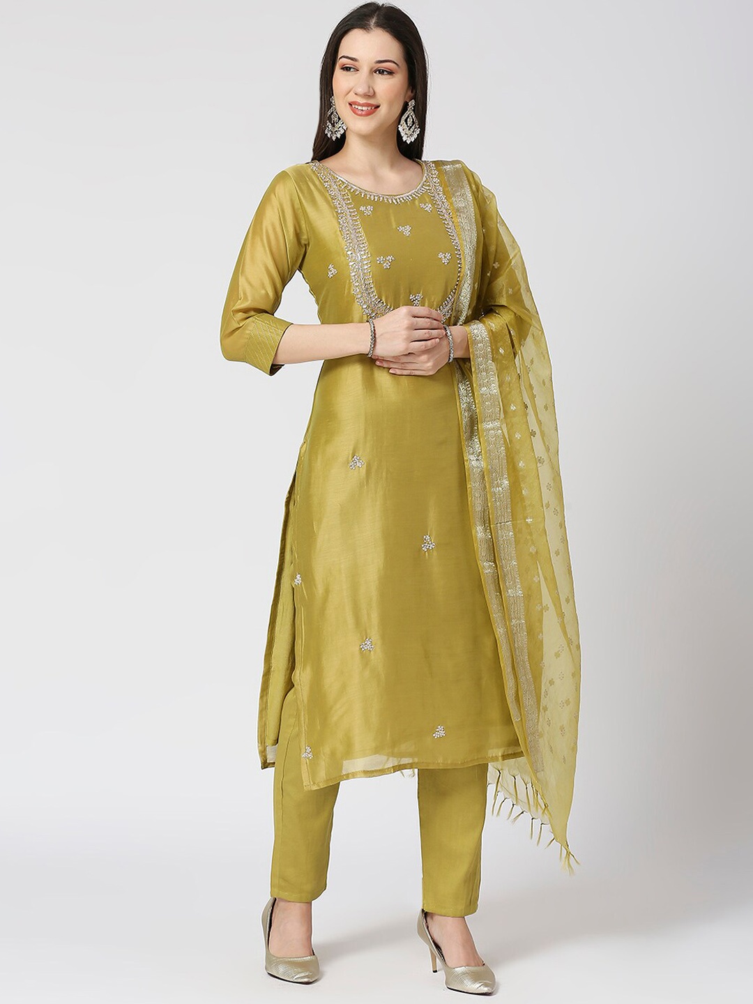 

GULABBO Floral Embroidered Regular Raw Silk Kurta With Trousers & Dupatta, Olive