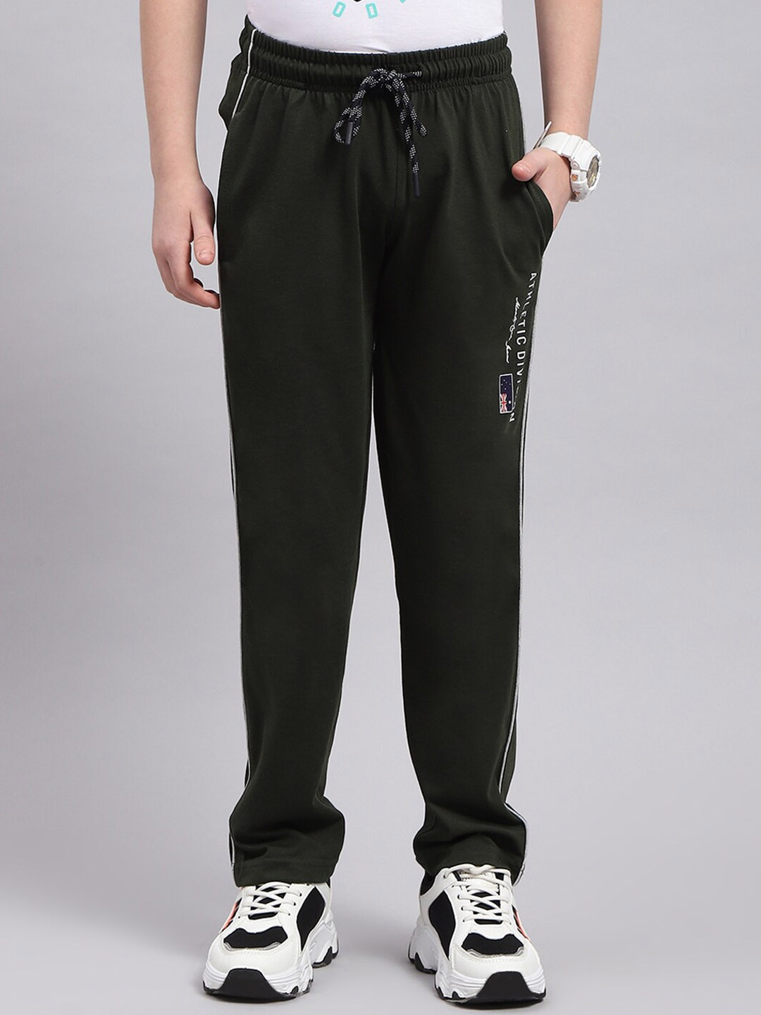 

Monte Carlo Boys Mid Rise Track Pants, Olive