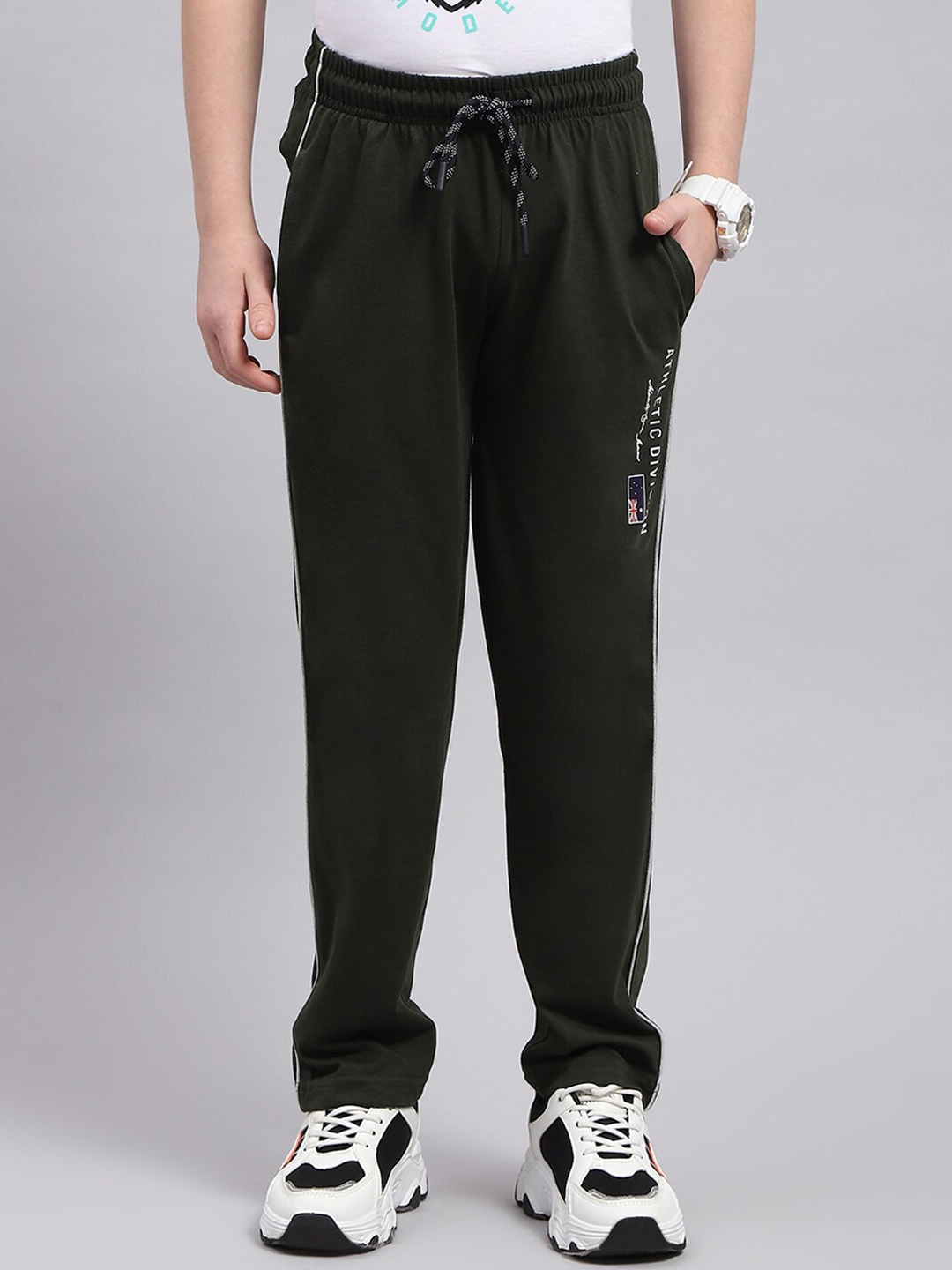 

Monte Carlo Boys Summer Printed Mid Rise Track Pants, Olive