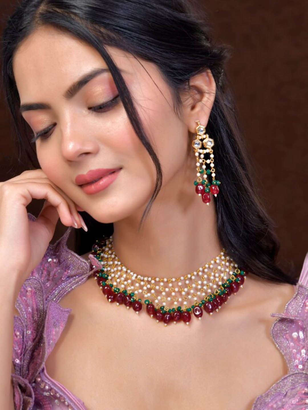 

DASTOOR Gold Plated Kundan Studded & Beaded Jewellery Set