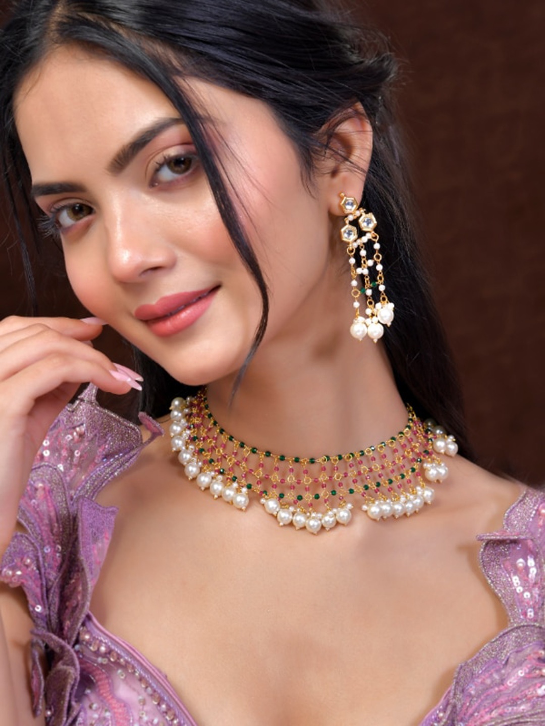 

DASTOOR Gold-Plated Kundan Studded Jewellery Set