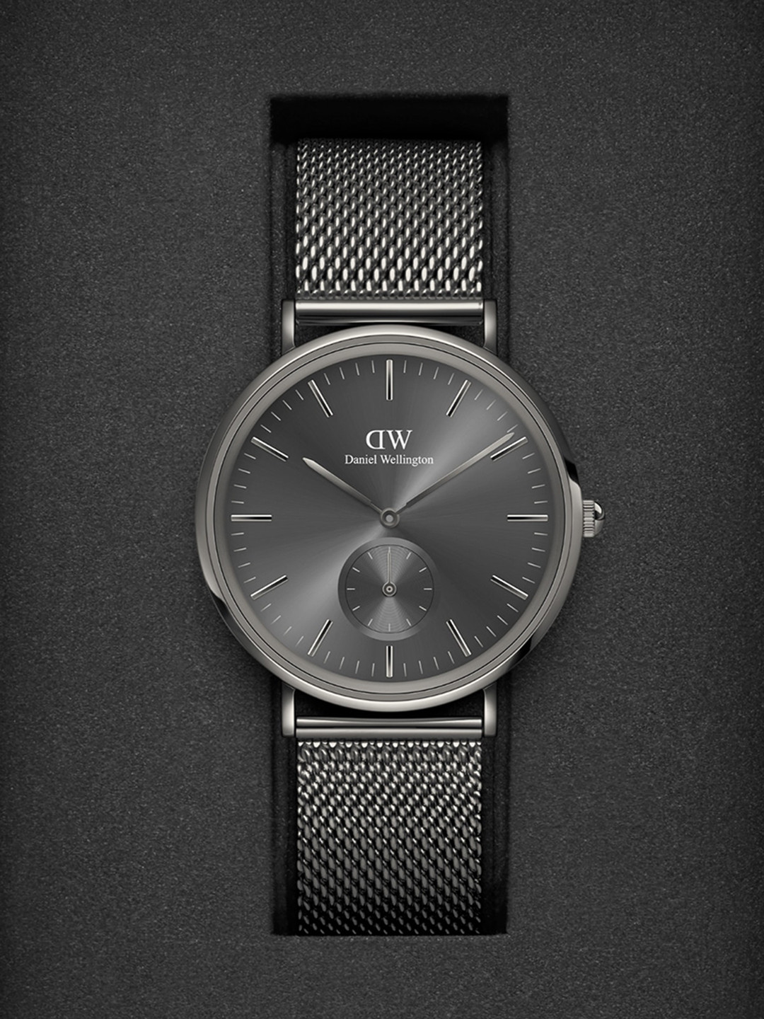 

Daniel Wellington Men Stainless Steel Bracelet Style Straps Analogue Watch DW00100712K, Grey