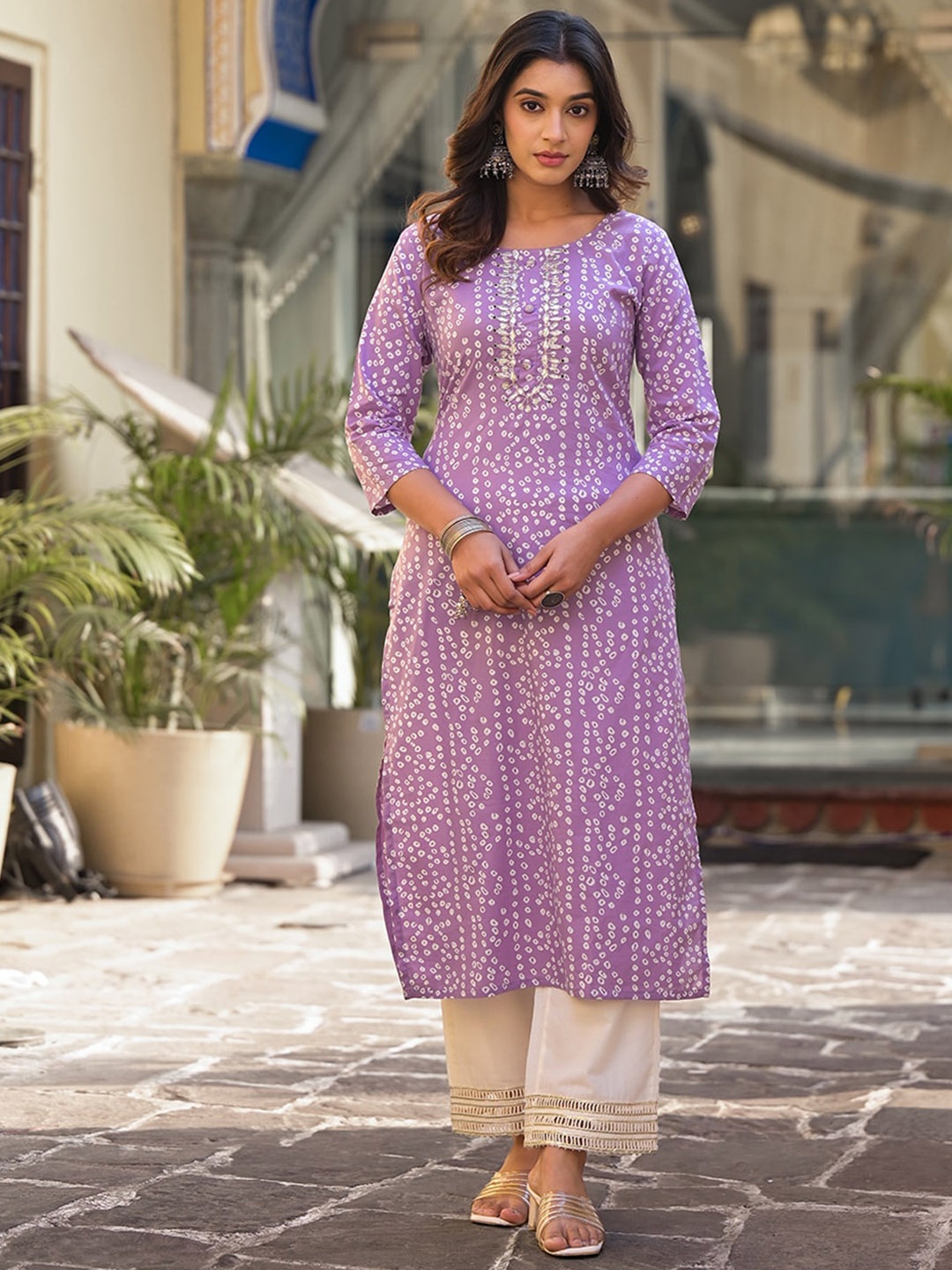 

Varanga Ethnic Motifs Printed Cotton Straight Kurta, Lavender