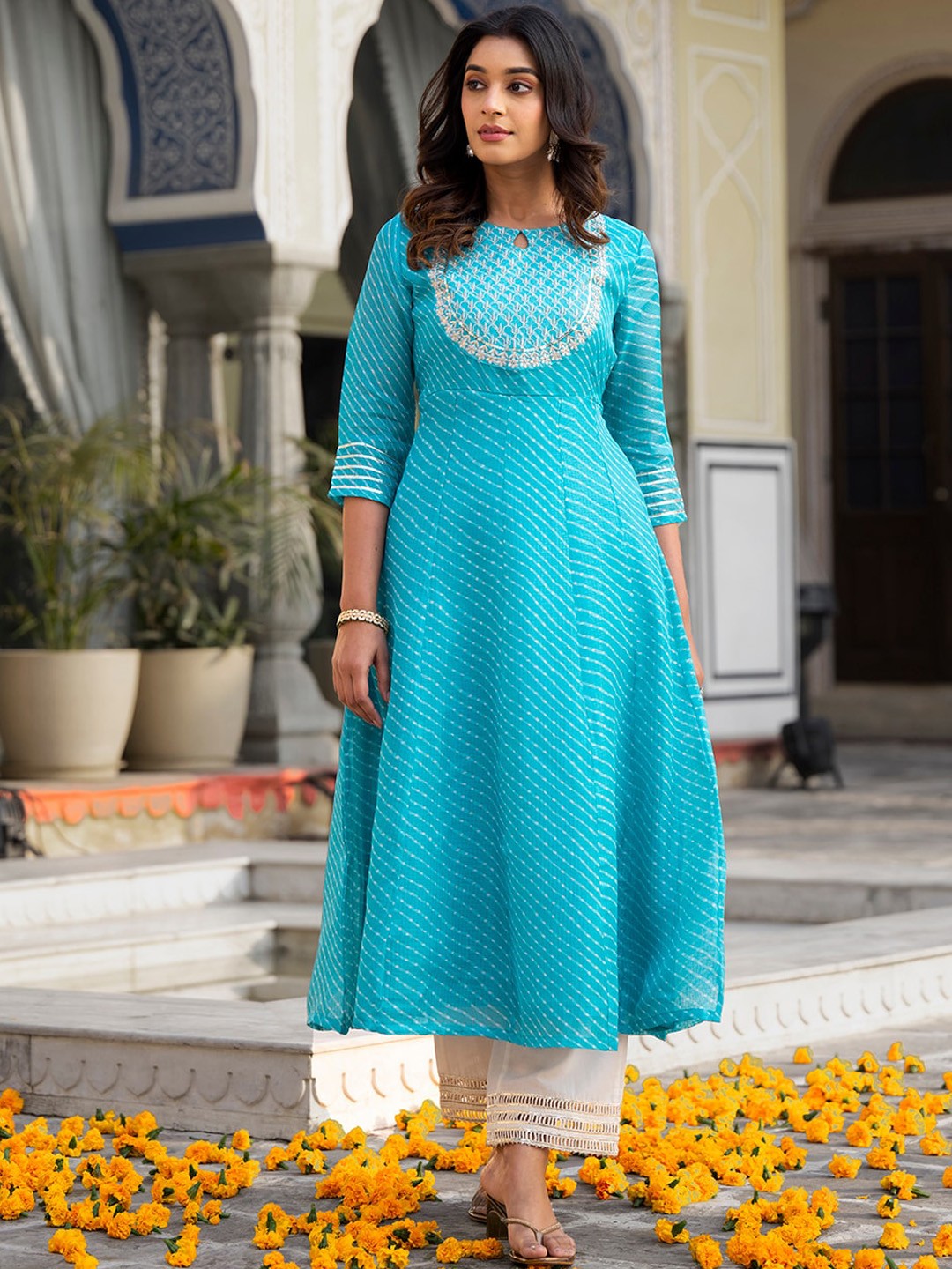 

Varanga Geometric Printed Sequinned Cotton Anarkali Kurta, Turquoise blue