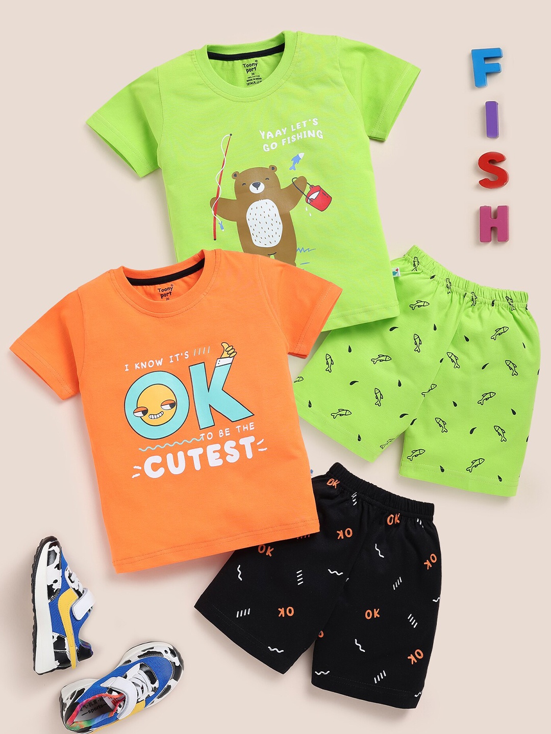 

Toonyport Pack Of 2 Boys Graphic Printed Pure Cotton T-shirt with Shorts, Green