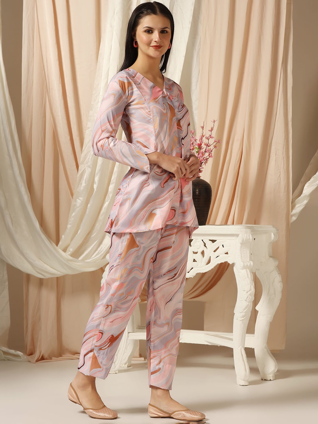 

SHADES OF FAASHION Printed V-Neck Pure Cotton Ethnic Tunic With Trousers, Pink