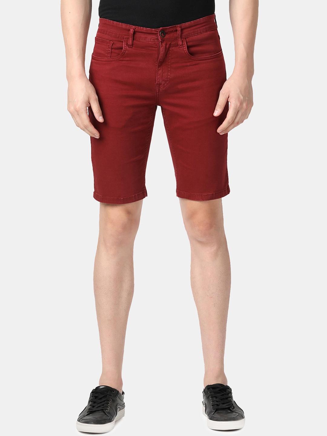 

Llak Jeans Men Mid-Rise Slim Fit Denim Shorts, Red
