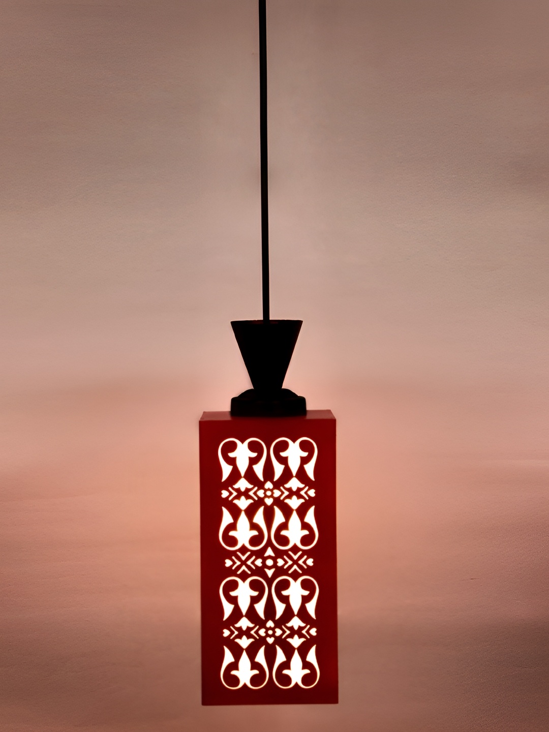 

Afast Red & White Textured Traditional Wooden Ceiling Lamp