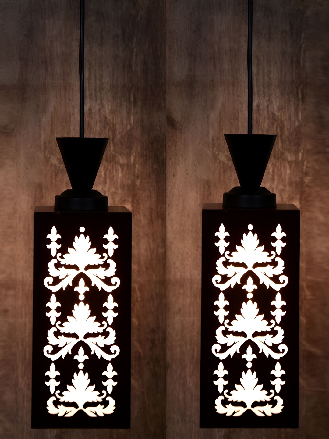 

Afast Black Traditional Ceiling Lamp