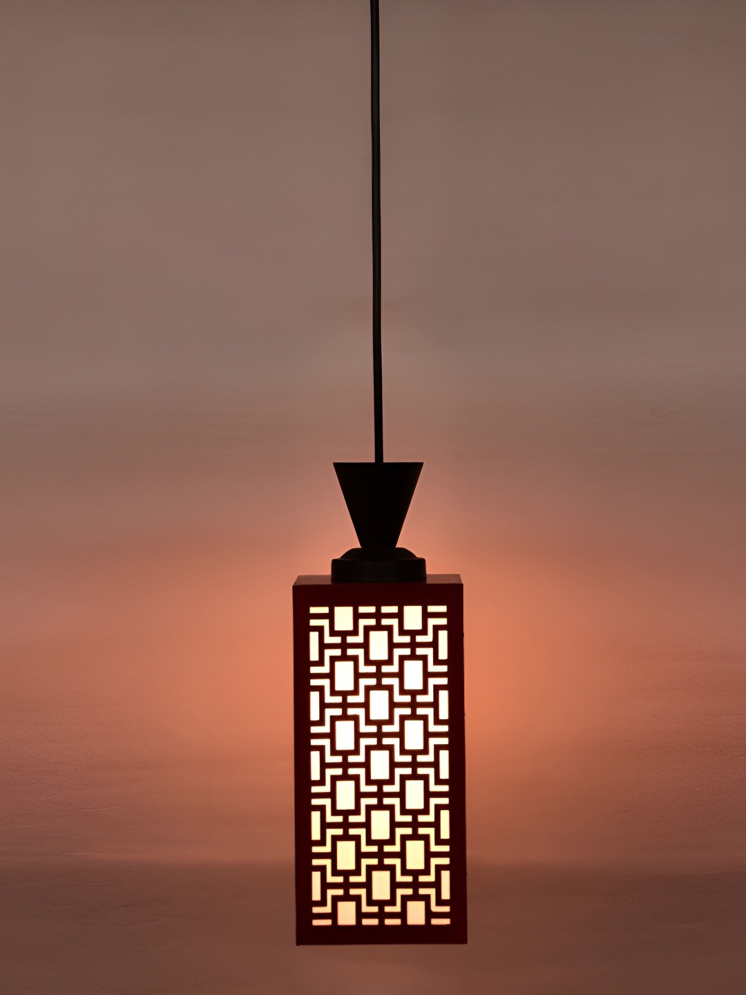 

Afast Red & White Wooden Contemporary Ceiling Lamp