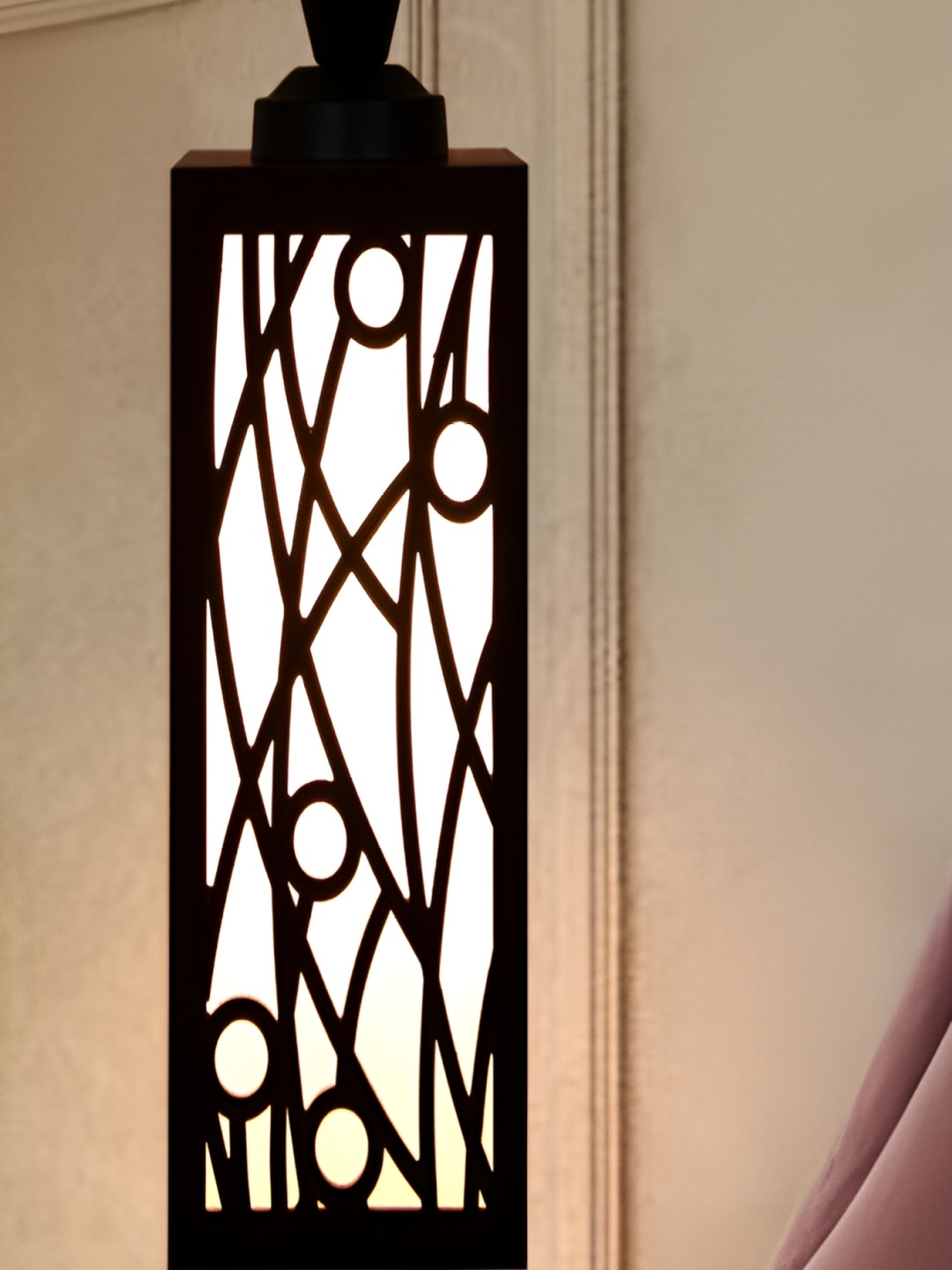 

Afast Brown Wooden Traditional Ceiling Lamp