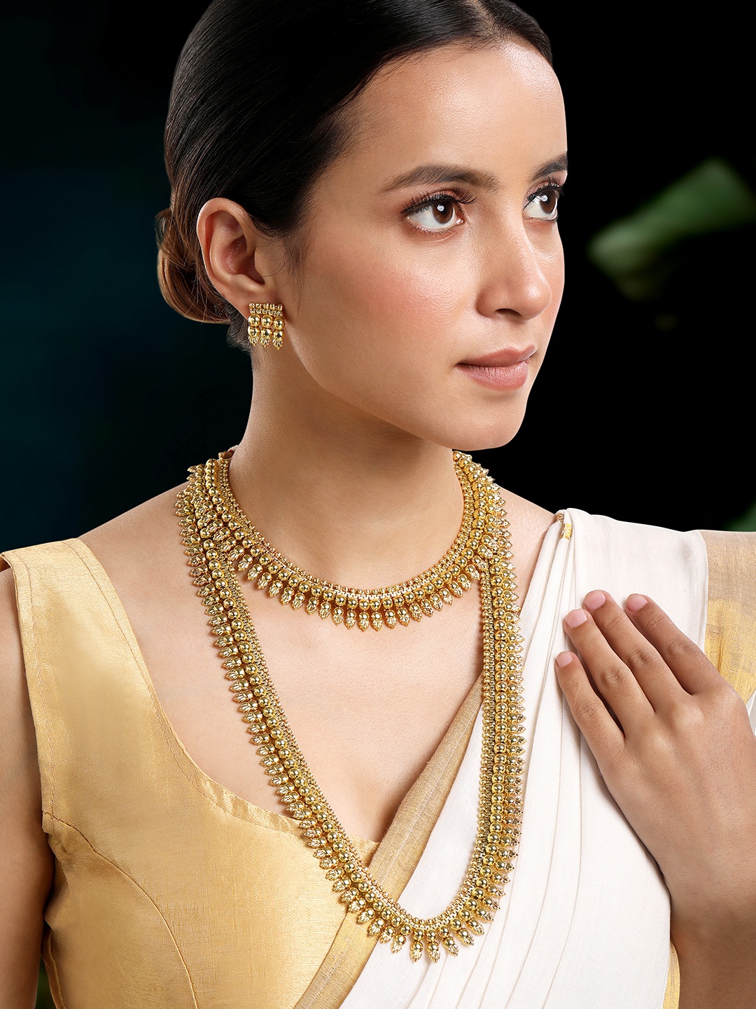 

Peora Gold Plated Beaded Jewellery Set