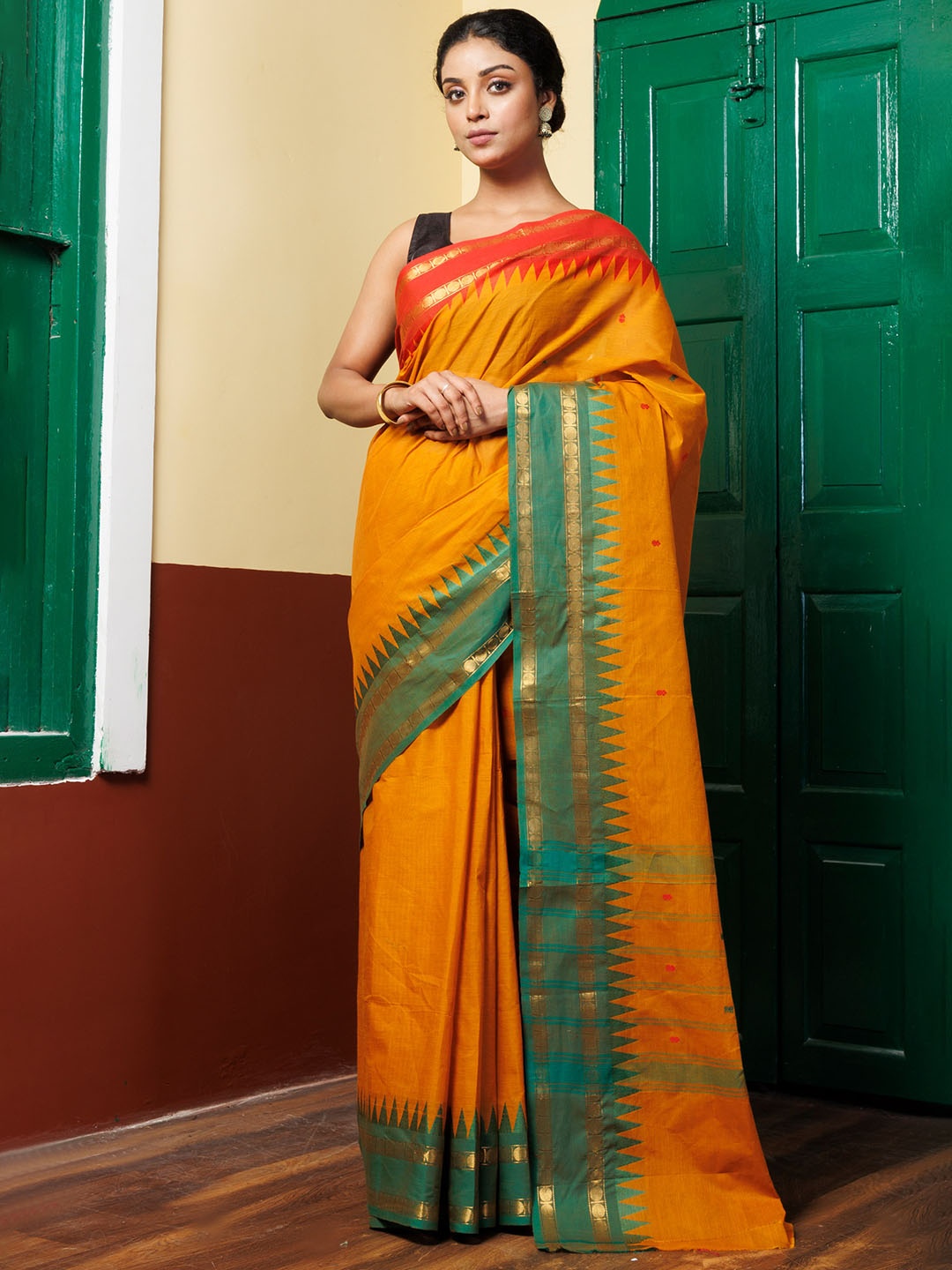 

Unnati Silks Zari Pure Cotton Handloom Kanjeevaram Saree, Yellow