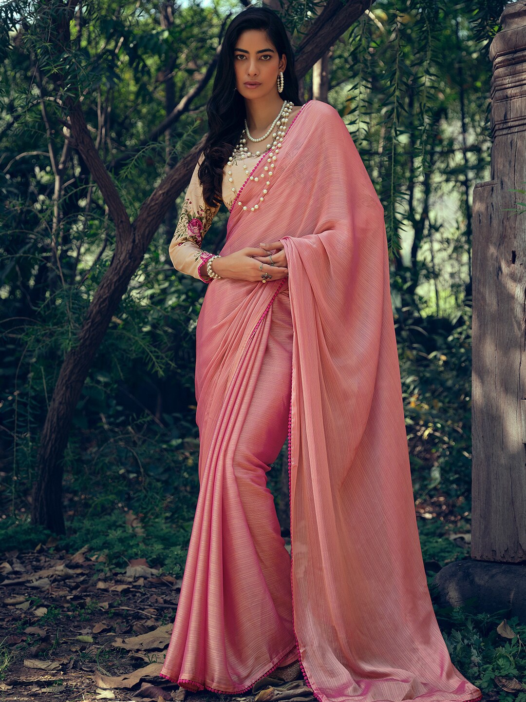 

Stylee LIFESTYLE Woven Design Art Silk Saree, Pink