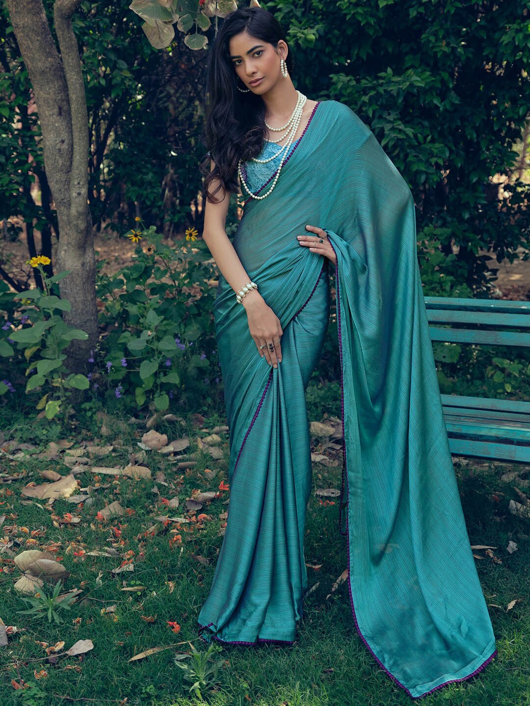

Stylee LIFESTYLE Woven Design Art Silk Saree, Teal