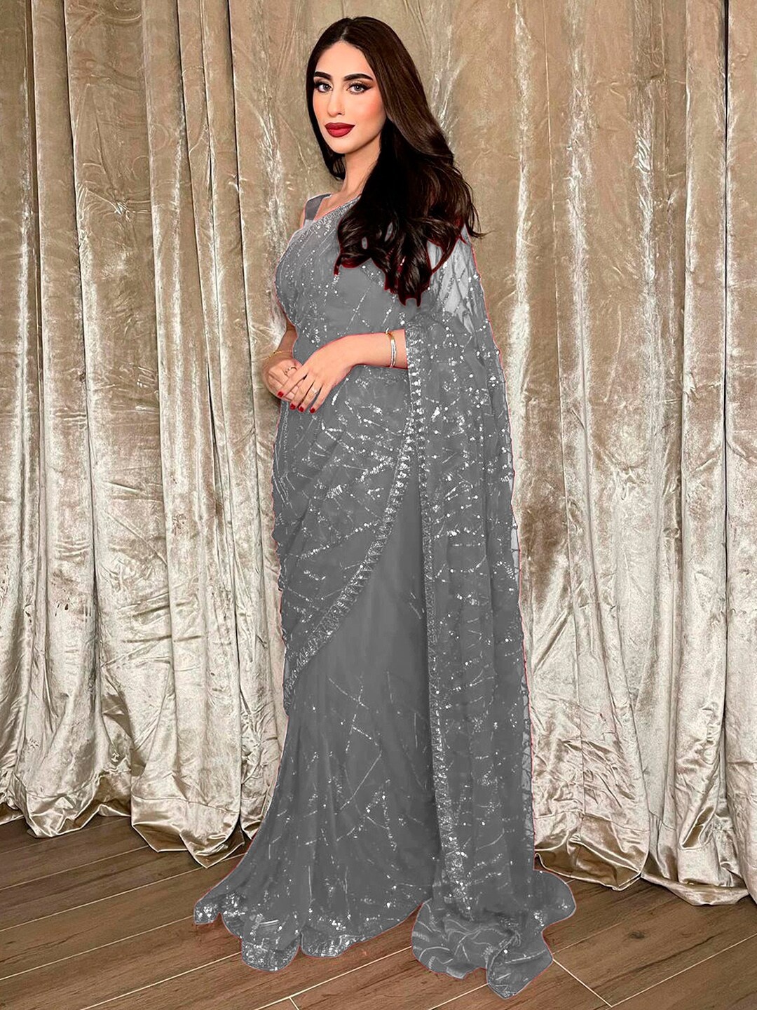 

Anouk Embellished Sequinned Pure Georgette Saree, Grey