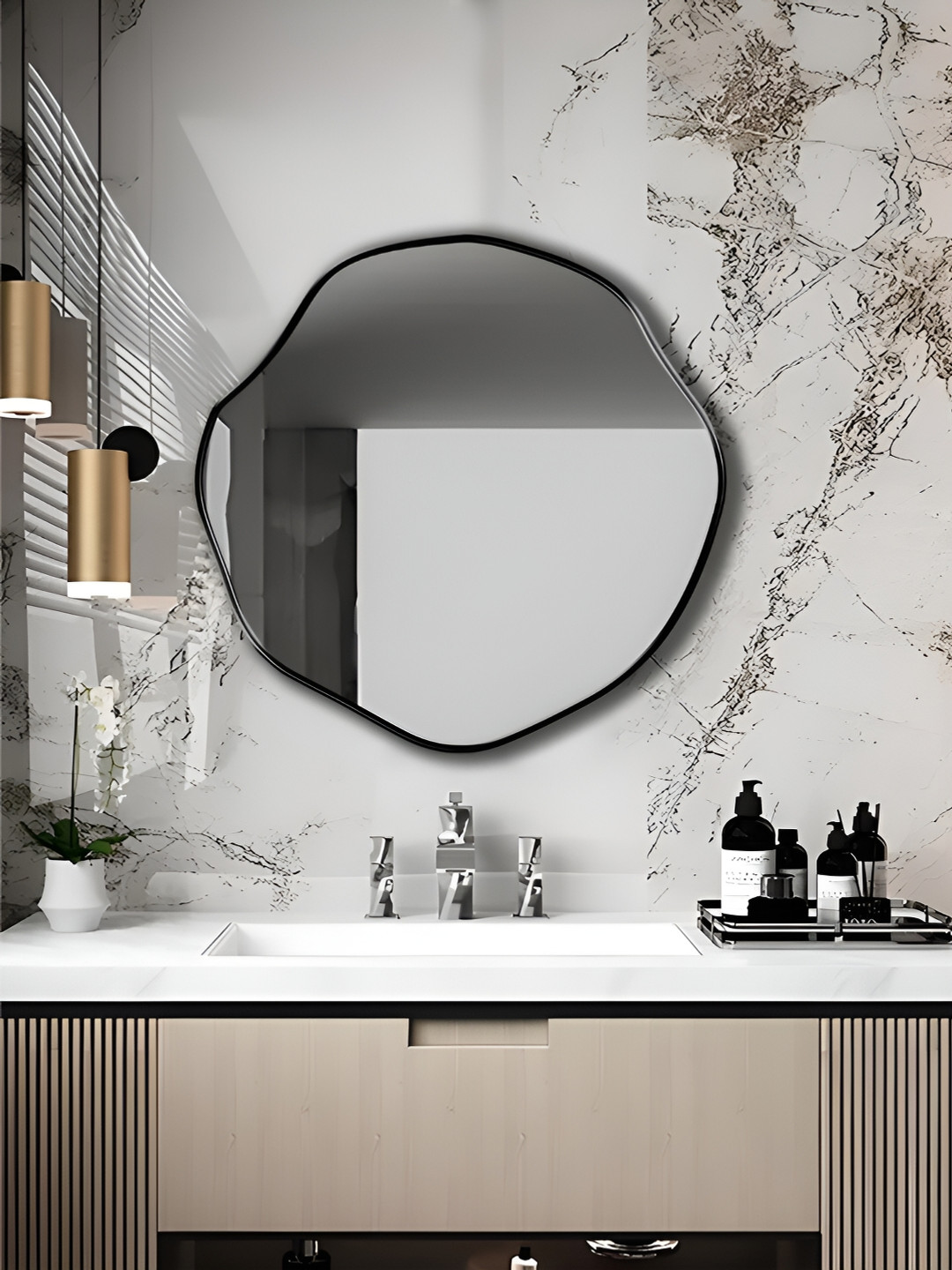 

THE HANDMADE FLAIR Black Abstract Shaped Wall Mirror