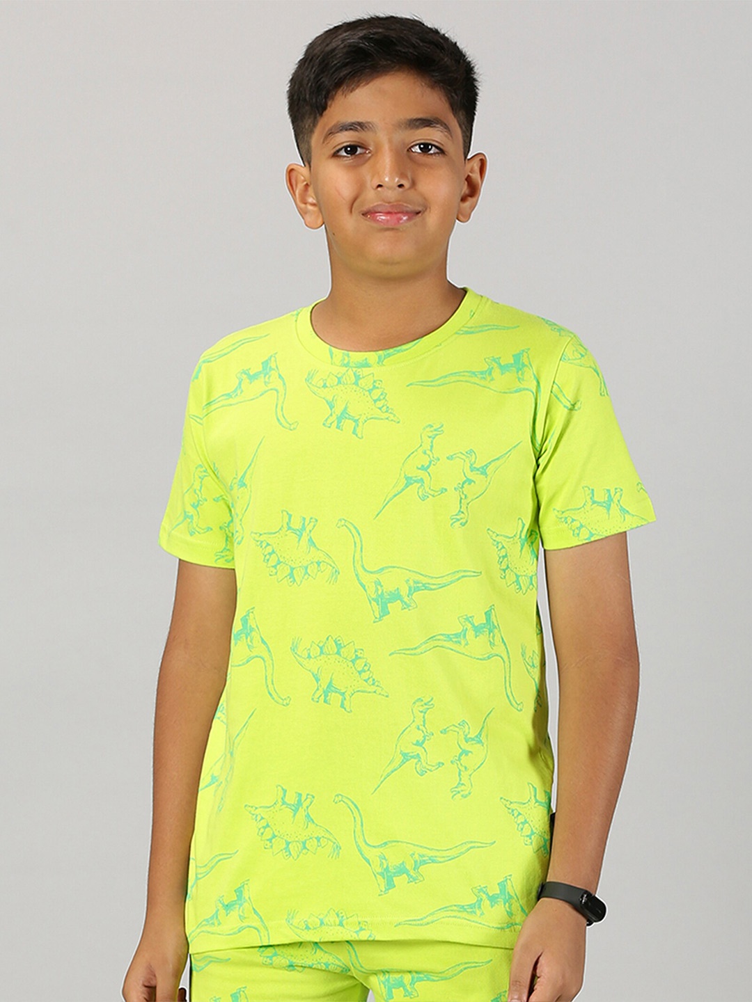 

KiddoPanti Boys Conversational Printed Pure Cotton T-shirt, Yellow