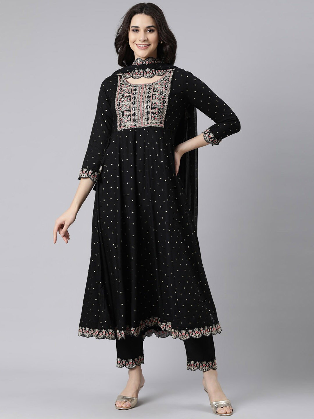 

Neerus Ethnic Motifs Embroidered Regular Kurta with Trousers & With Dupatta, Black