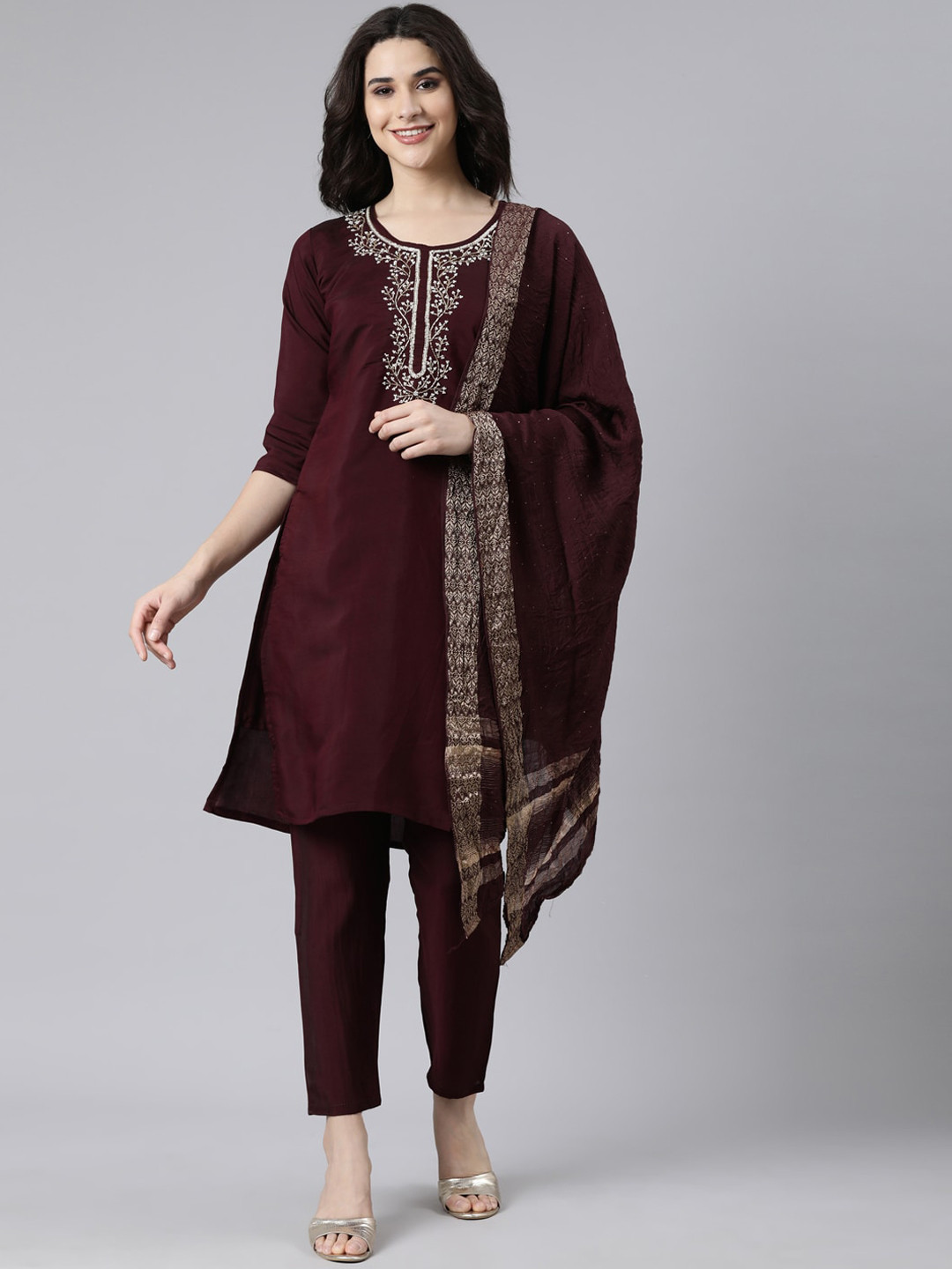 

Neerus Ethnic Motifs Yoke Design Kurta with Trousers & With Dupatta, Purple