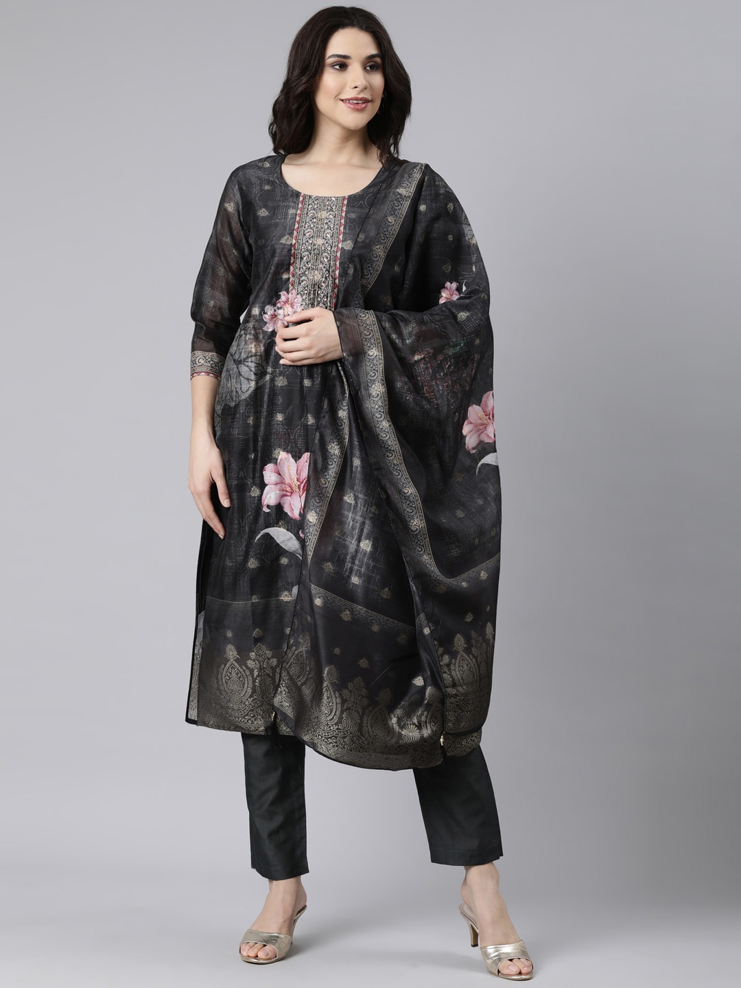 

Neerus Floral Printed Beads and Stones Raw Silk Kurta with Trousers & With Dupatta, Black