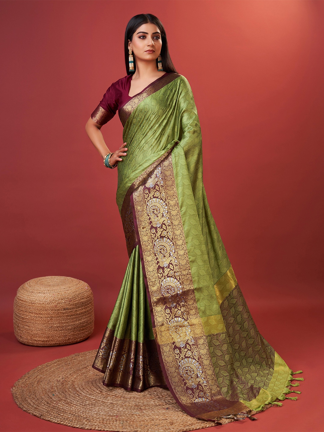 

YAVIRA SILK Ethnic Motifs Woven Design Zari Silk Cotton Chanderi Saree, Green