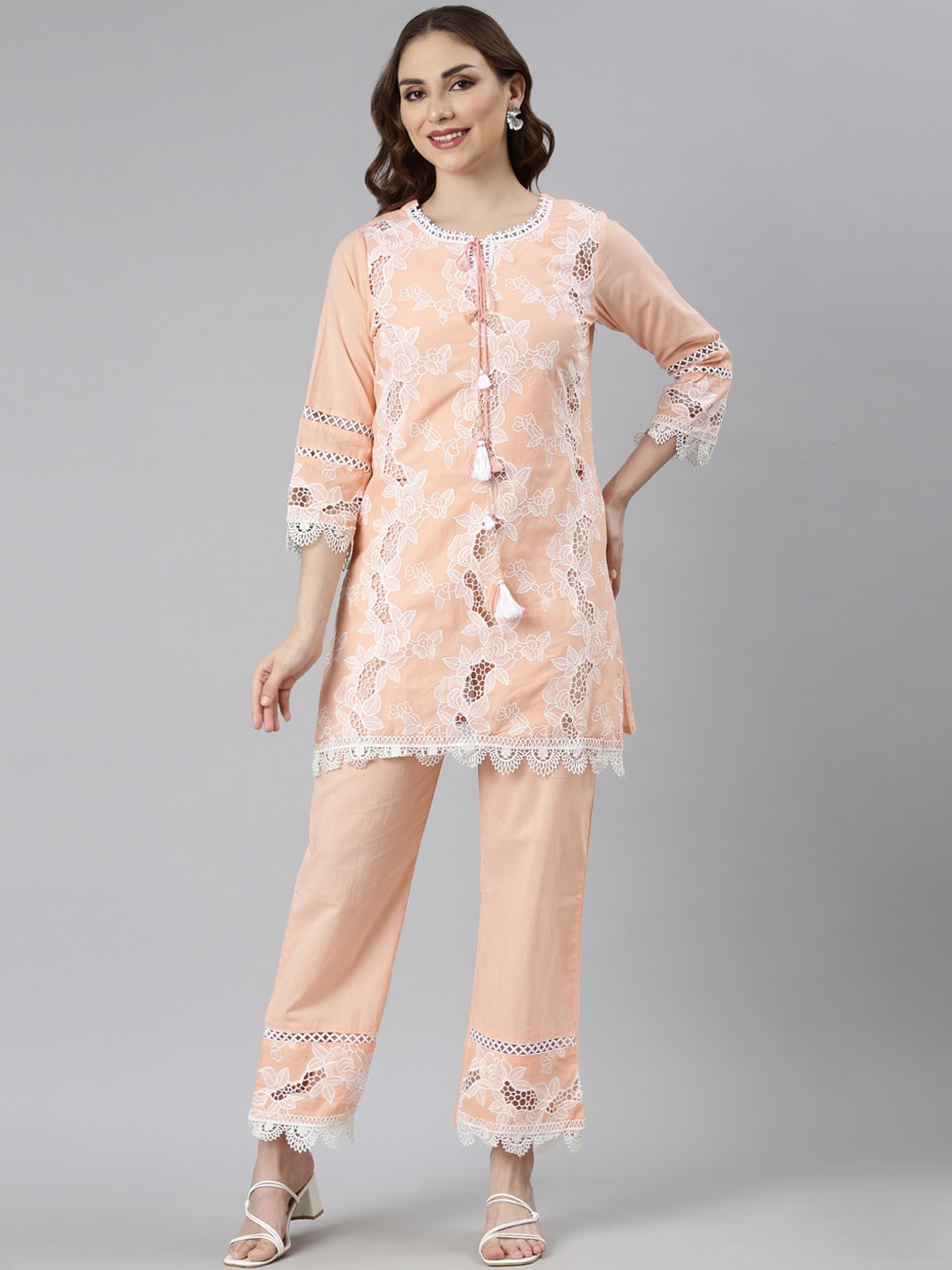 

Neerus Floral Embroidered Thread Work Kurti with Trousers, Peach